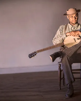 Dom Flemons