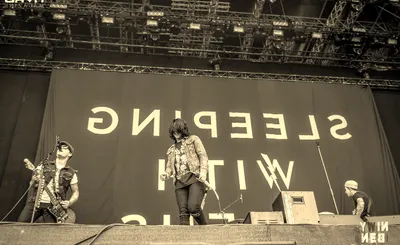 Sleeping With Sirens