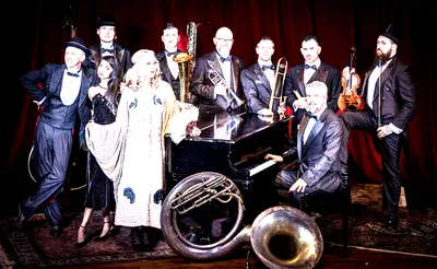 Squirrel Nut Zippers